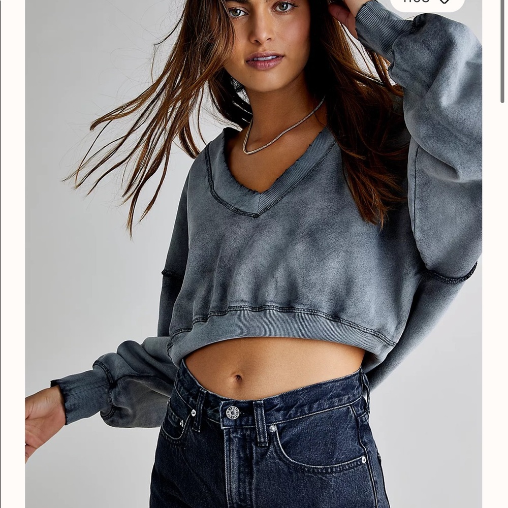 Free People Pullover - Picture 2 of 9